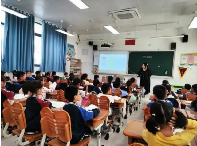 探究归纳本质点评将学生的道德实践才能纳入考核范